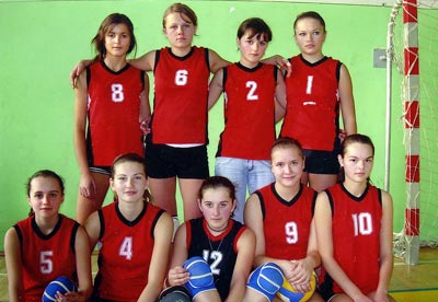 zesp juniorek