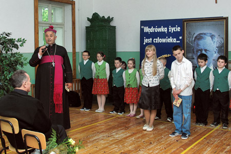 ks. Biskup Diecezji Rzeszowskiej Edward Biaogowski