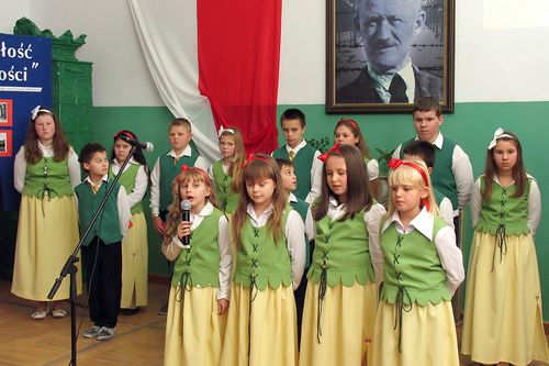 Izba Pamici Stanisaw Starowieyski