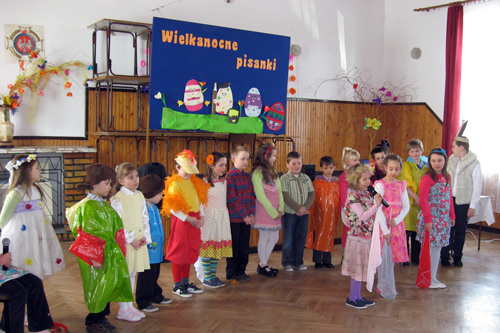 wielkanocne pisanki w Bratkwce